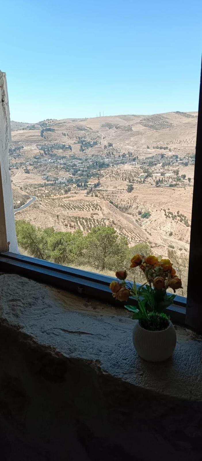 Apartamento Mountain View House Karak Exterior foto